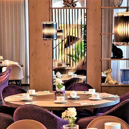 Hotel Merkur Баден-Баден Экстерьер фото